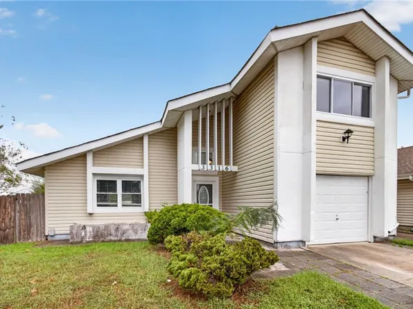 3316 Turtle Rock Dr, Virginia Beach, VA 23452