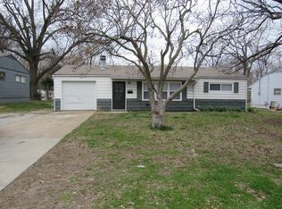 10802 Blue Ridge Blvd, Kansas City, MO 64134