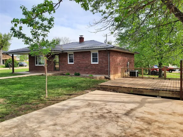 3 Bradford St, Annapolis, MO 63620