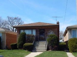 658 Hoxie Ave, Calumet City, IL 60409