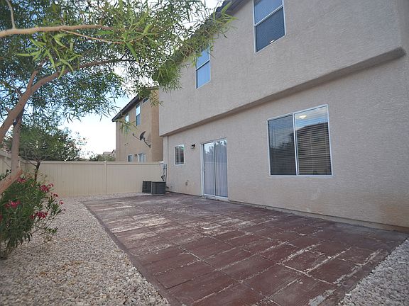 3rd image of 937 Shining Rose Pl