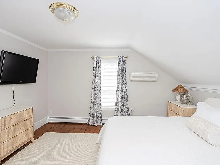 43 Poplar St — Photo 36