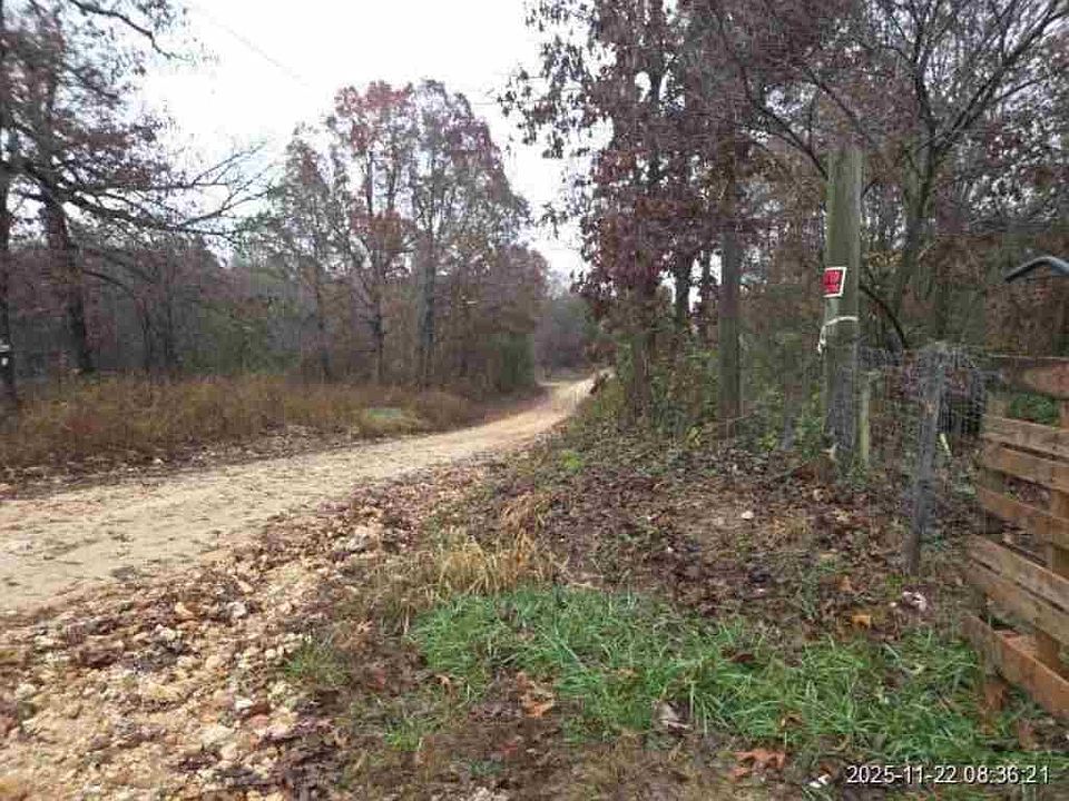 2nd image of 1 Lawrence Rd #2310