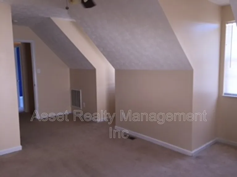 8212 Tangle Grove Ln — Photo 15