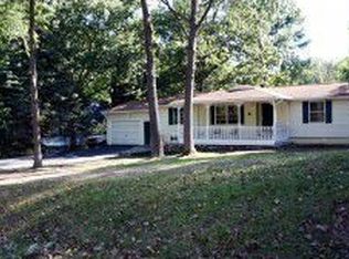 3390 Ridge Rd, Highland, MI 48356