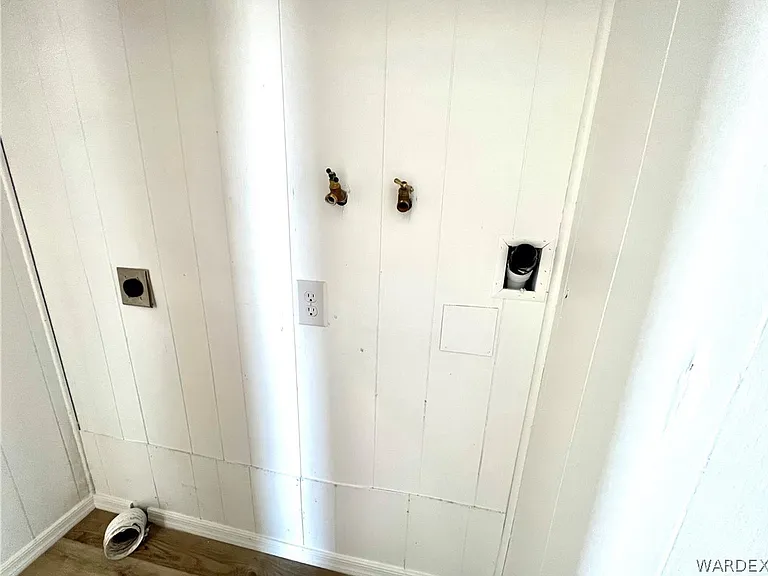 945 Holly St — Photo 27