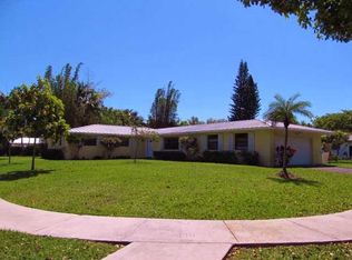 8620 SW 162nd St, Palmetto Bay, FL 33157