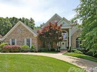 14341 Manderleigh Woods Dr, Chesterfield, MO