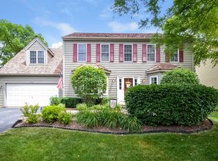 475 Long Hill Rd, Gurnee, IL 60031