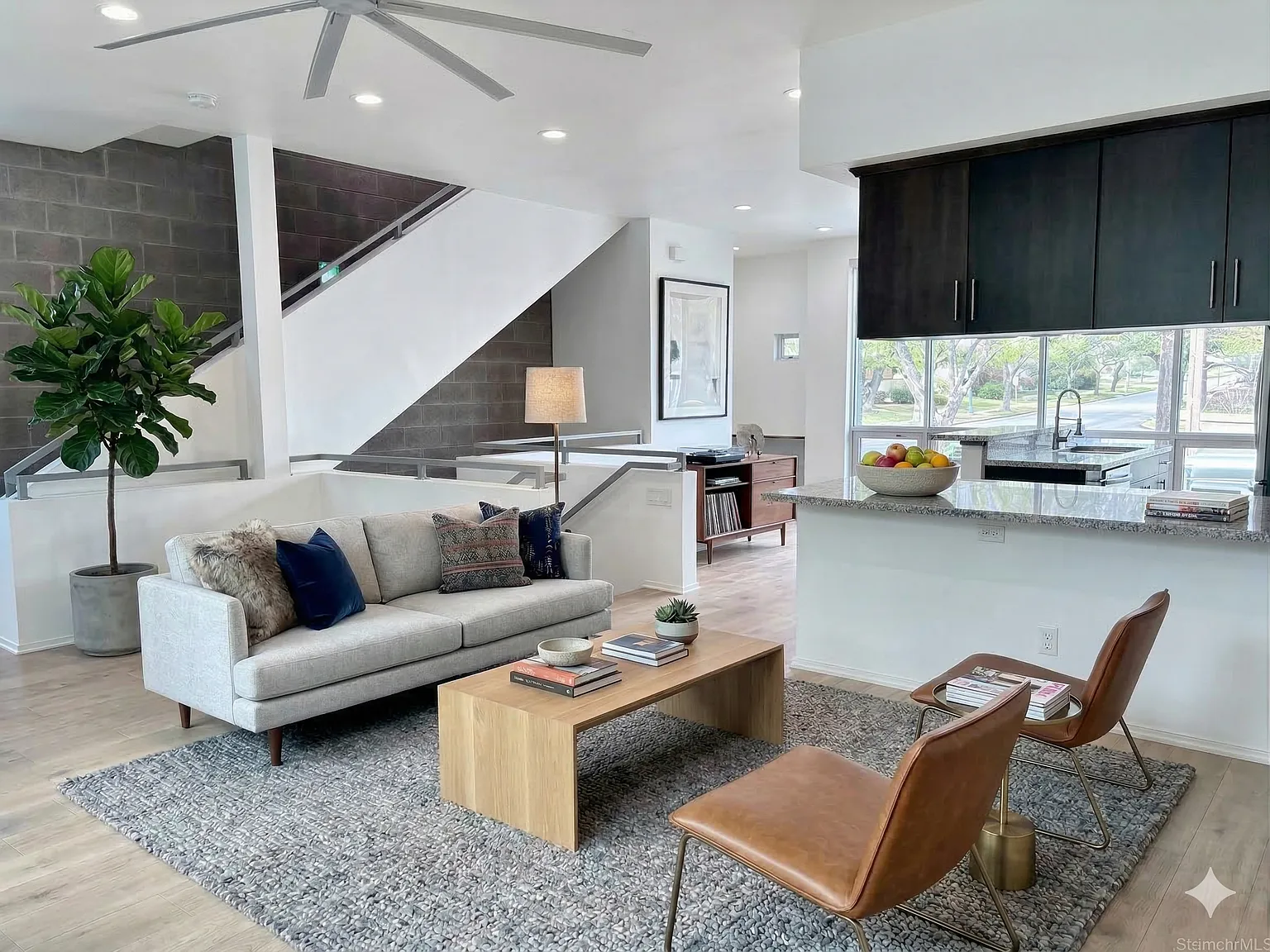 3 bed, 3.5 bath, 2400 sqft, $3,795 — Photo 1