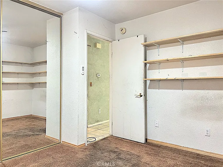 17601 Sycamore Ln — Photo 21