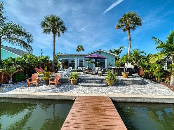 320 Bahia Vista Dr, Indian Rocks Beach, FL 33785