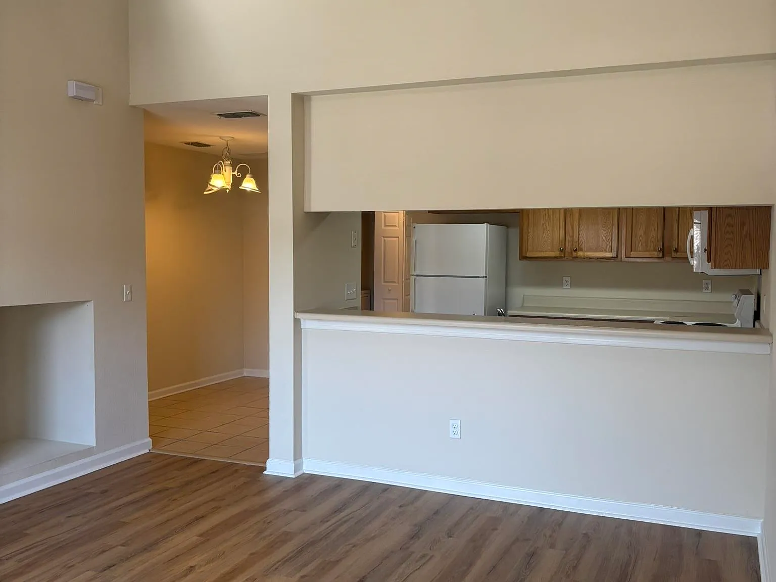 2 bed, 1344 sqft, $1,495 — Photo 4