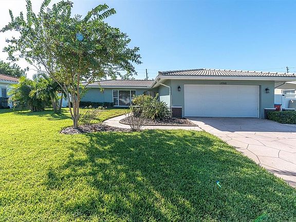 3rd image of 14968 IMPERIAL POINT DRIVE N