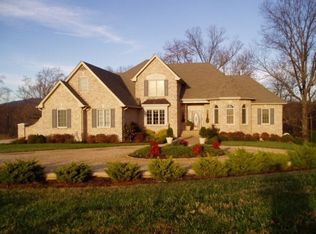 1527 Trents Meadow Rd, Lynchburg, VA 24503