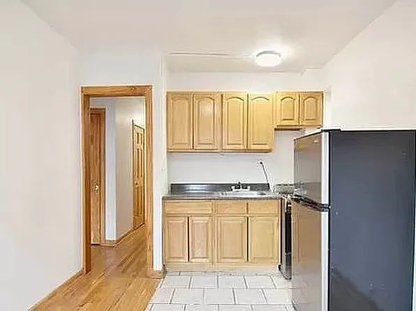 137 West 137th Street image 1 of 6