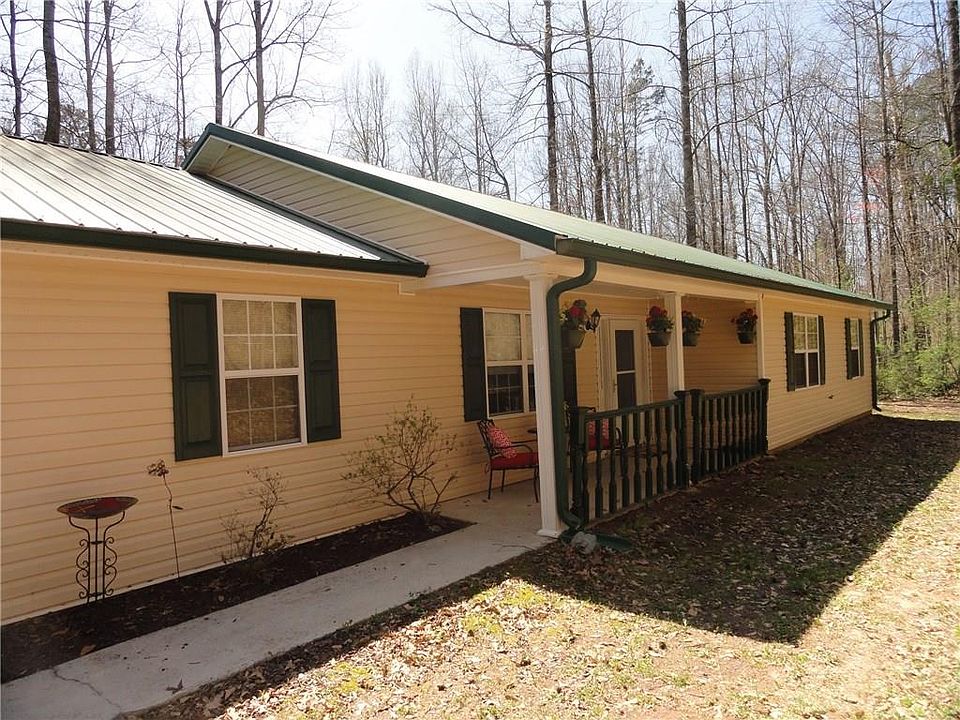 1st image of 526 Freeman Dr