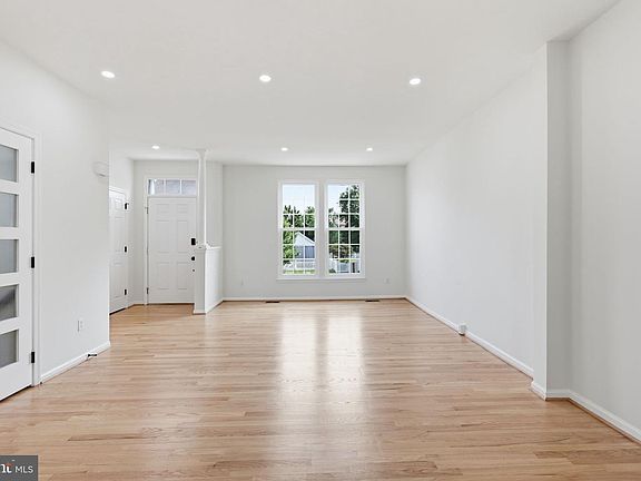 5th image of 42920 Needham Way