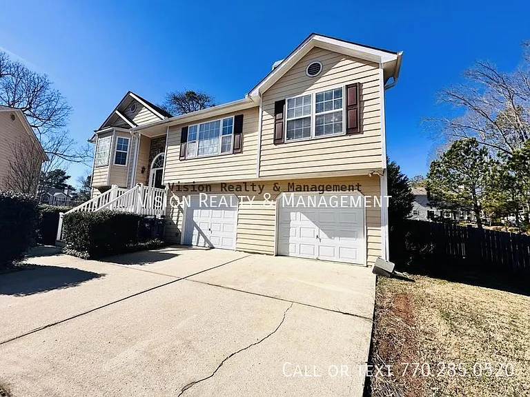 4841 Ventnore Pl — Photo 2