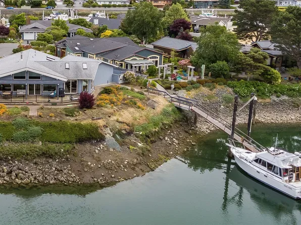 871 Kalispell Drive, La Conner, WA 98257