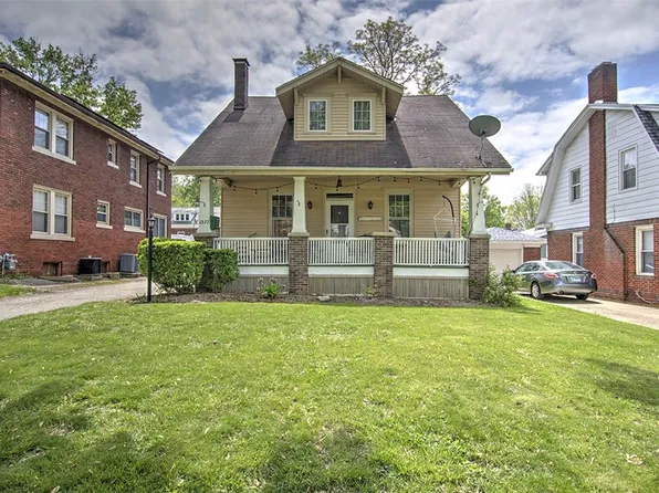 1577 W Wood St, Decatur, IL 62522