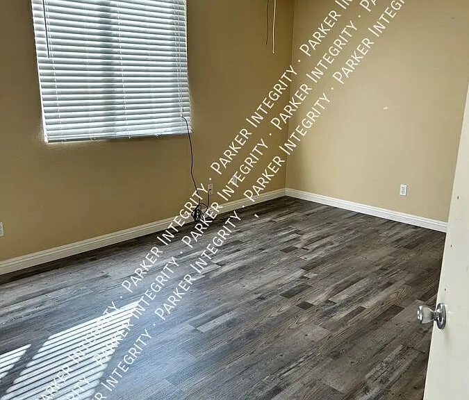 17676 View Mount Ct — Photo 11