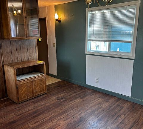 4th image of 2526 Larkin Wood Dr