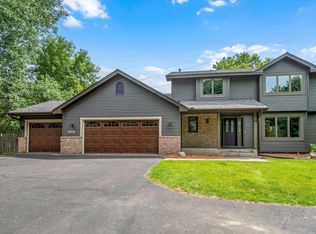 6544 Crackleberry Trl, Woodbury, MN 55129