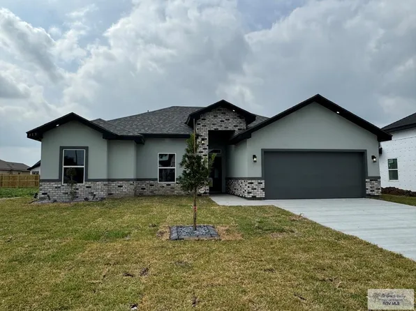 319 Brooks Cir N, La Feria, TX 78559