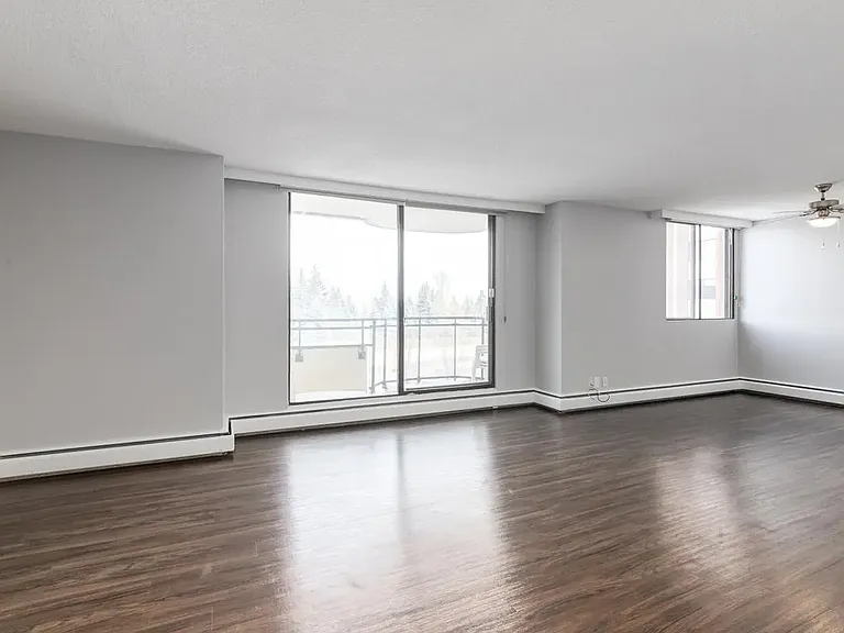 2105 90th Ave SW #1005-A — Photo 9