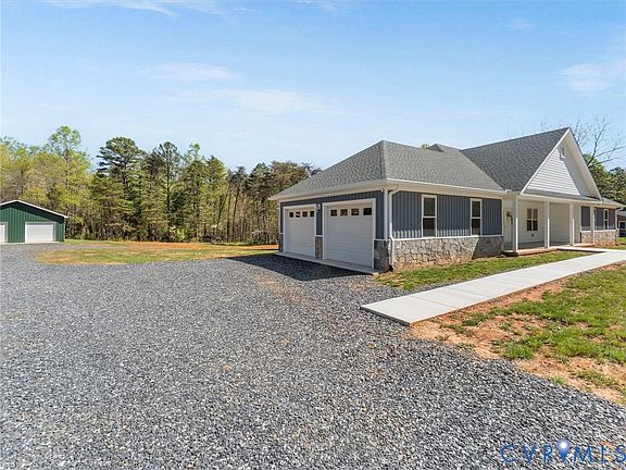 3rd image of 143 High School Rd