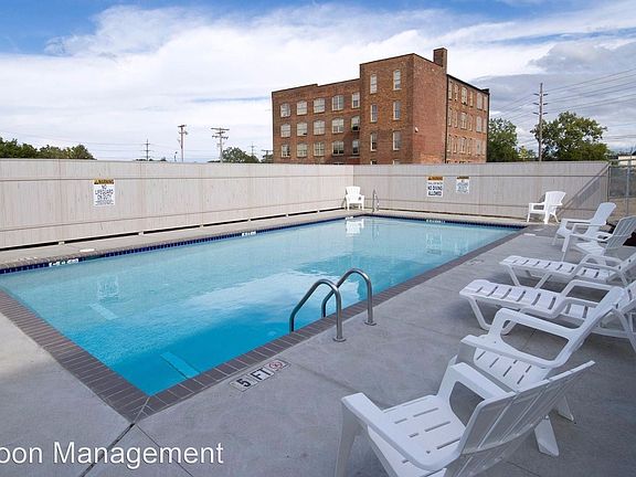 3rd image of 10307 Detroit Ave #8814888