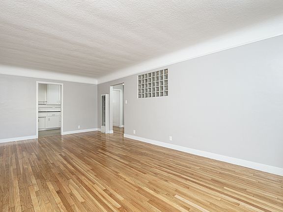 5th image of 106 Mira Mar Ave #5