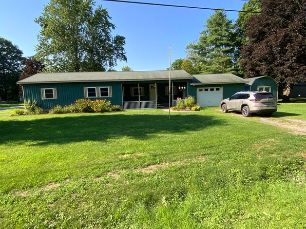 91 River St, Morrisonville, NY 12962