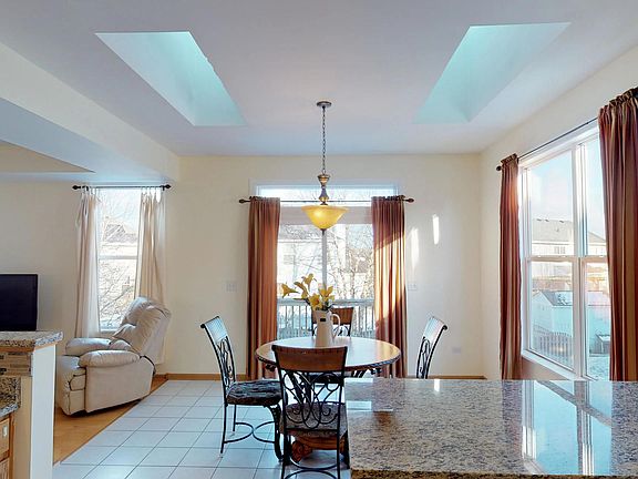 4th image of 24309 W Walnut Cir