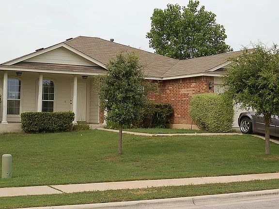 3rd image of 1424 Sweet Leaf Ln