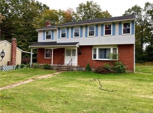 332 Woodland St, Manchester, CT 06042