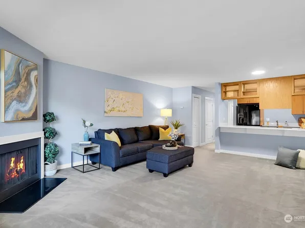 7307 Sand Point Way NE #B501, Seattle, WA 98115