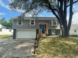 8718 Elmonte Dr, Indianapolis, IN
