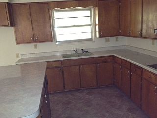 2nd image of 333 N Ash St