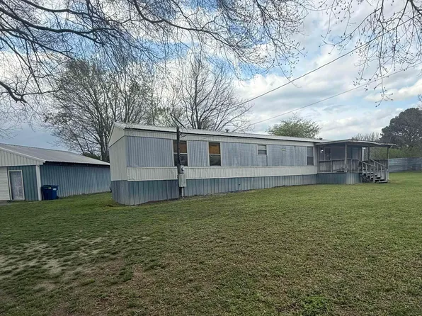 844 County Road 386, Albertville, AL 35951