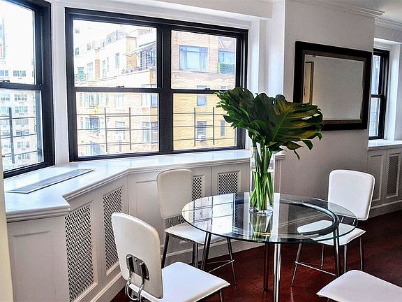 4th image of 176 E 77th St #10JK