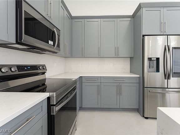 3rd image of 2134 NE 27th Terrace Cpe