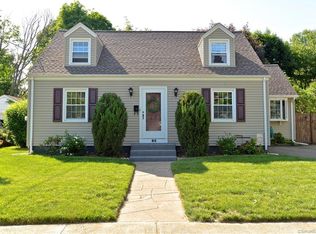 83 Pleasant Dr, Hamden, CT 06514
