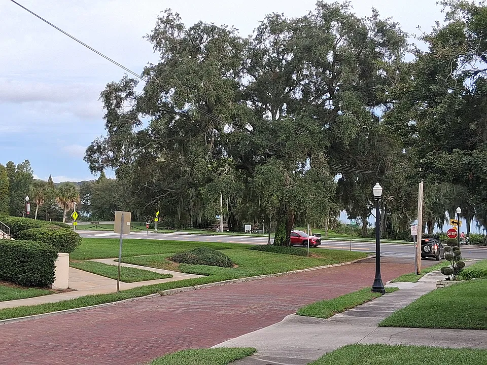 1119 Mississippi Ave