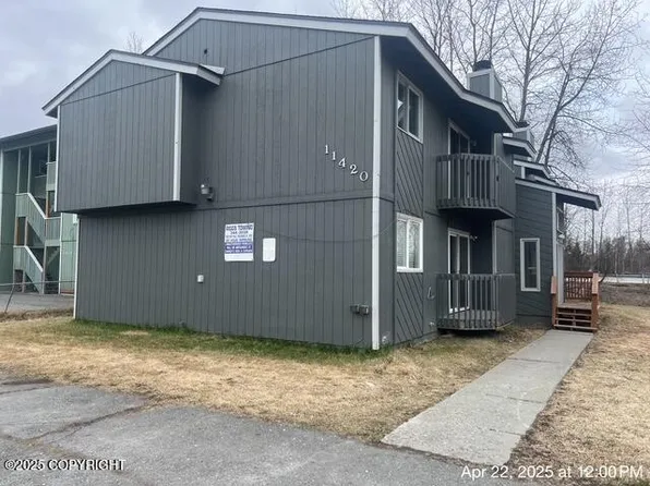 11420 Heritage Ct, Eagle River, AK 99577