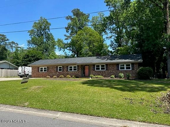 2nd image of 402 Chadwick Ave