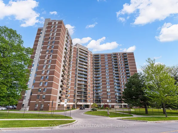121 Trudelle St #608, Toronto, ON M1J 3K4
