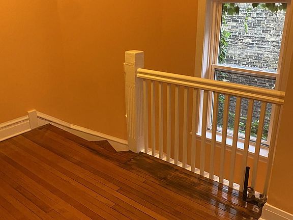 5th image of 1219 W Farwell Ave Unit 2