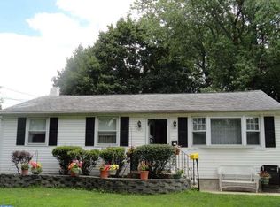 993 Baxter Ave, Bensalem, PA